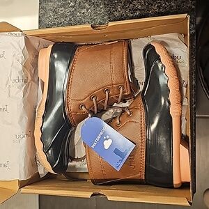 NWT - Kids Jambu Boots Size 3